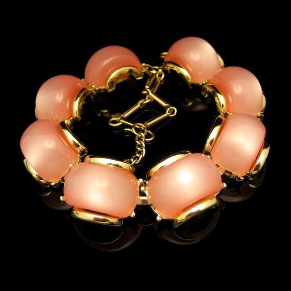 Vintage Lucite Necklace Pink Moonglow Stones Mid … - image 4