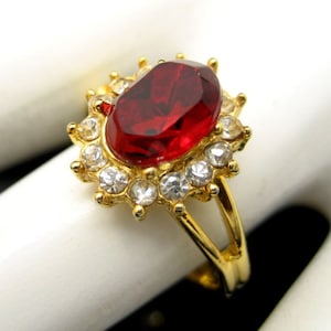 Vintage Rhinestones Cocktail Ring Mid Century Red Glass Solitaire Size 7