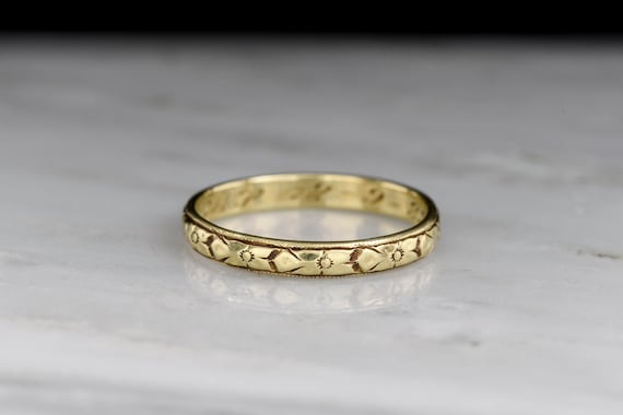 Antique Wedding Band: Post-WWI Women's Antique Go… - image 1