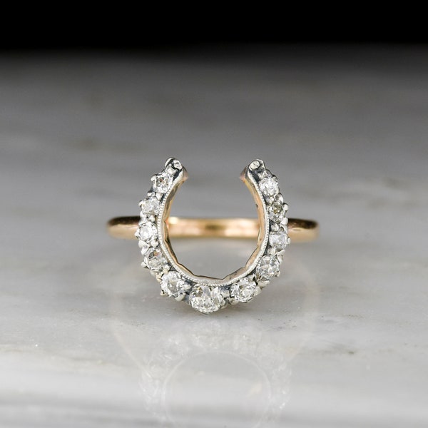 Anillo de diamantes de herradura victoriano antiguo de mediados de finales de 1800 en oro de 18 quilates y plata con corte de mina antigua, diamantes de corte europeo antiguo