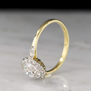 Gilded Age Two-Toned Cluster Ring with a Floral-Patterned Transitional Cut Diamond Center image 4
