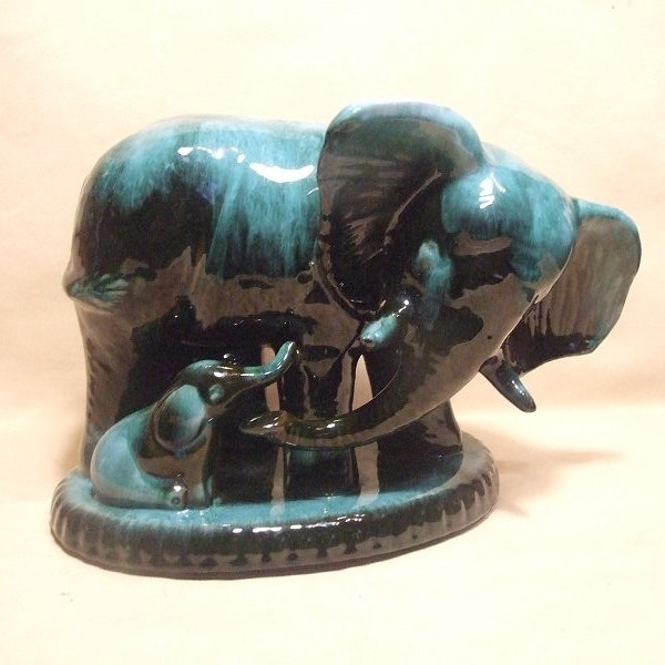 Blue Mountain Pottery Romar Collection "Tender Giant" #748 in Green Glaze