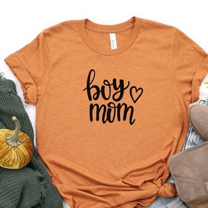 Boy Mom Shirt, Boy Mom t-shirt, Boy Mom tee, New mom gift, Baby shower gift, Boy Mama, Gift for Mom, Boy Mom, Mom Birthday
