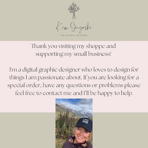 Puede incluir: Tarjeta de visita de una dise&ntilde;adora gr&aacute;fica digital con el nombre "Kim Jayeski" y "KG Studio Designs" en escritura elegante. La tarjeta incluye un mensaje de agradecimiento y ofrece servicios de dise&ntilde;o personalizados.