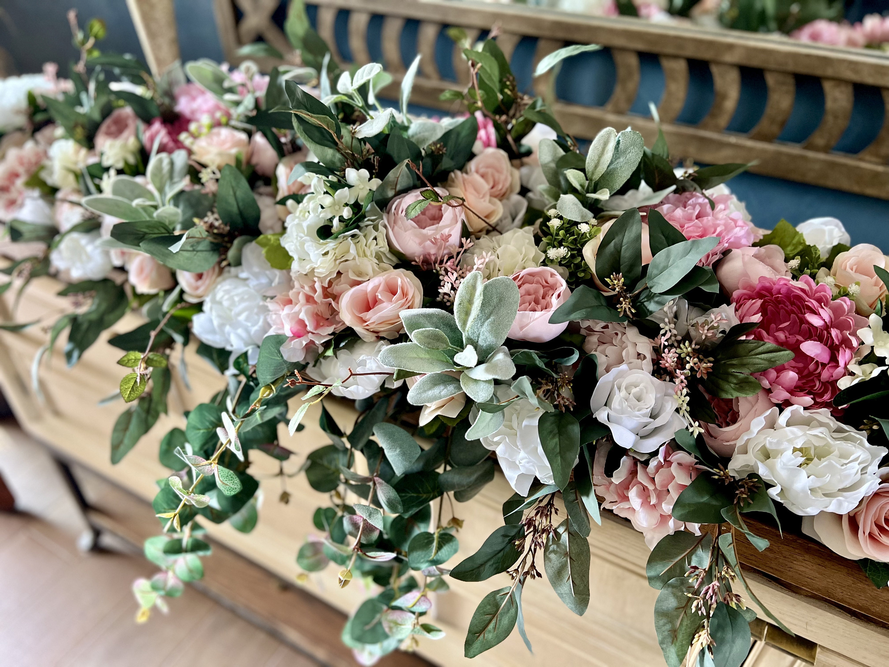 Blush Ivory Table Flowers