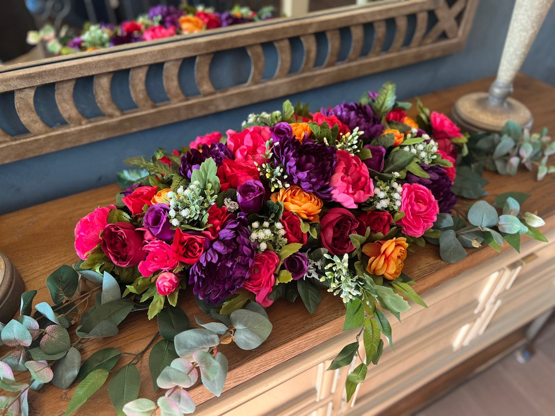 なな table flower arrange Red Purple Fuchsia Jewel Tone Sweetheart Flowers, Jewel Tone