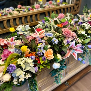 Custom Pastel Rainbow Wildflower Sweetheart Flowers, Pastel Bridal Table Runner, Boho Mantle Table Flowers, Spring Wedding Reception Floral
