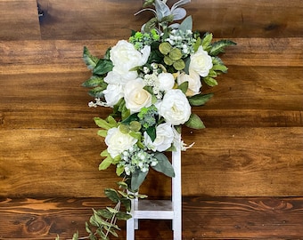 Boho Wedding Aisle Swags, Ivory Wedding Pew Floral, Floral Accents for Wedding Guest Chairs, Wedding Aisle Flowers, Wedding Centerpieces