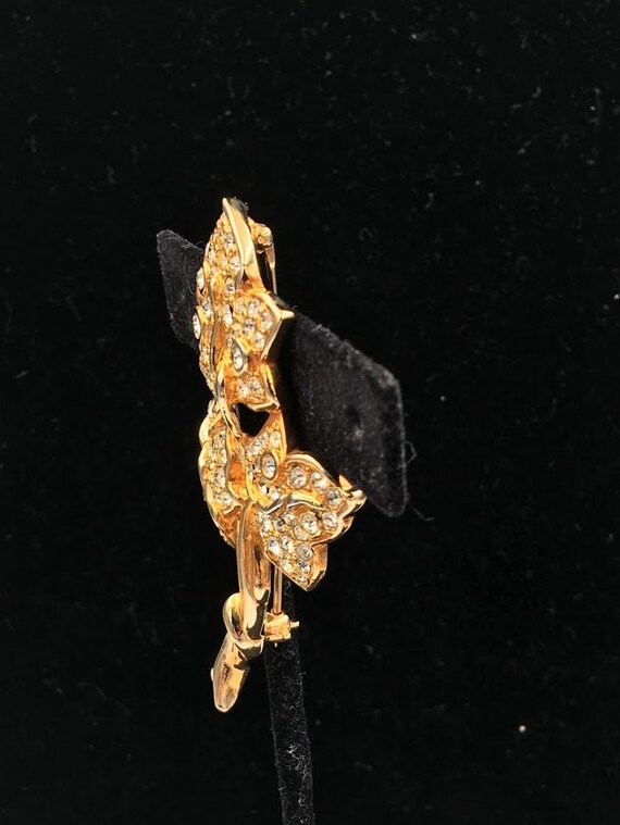 Vintage Swarovski Leaf Pin  .Gold plated , pave s… - image 3