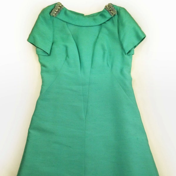 1964 - 1973 ILGWU made A-Line Dress Turquoise Beaded USA Union Made Vintage size 16 **See MEASUREMENTS** Shift Dress