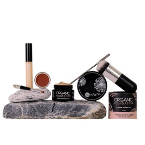 Organic, Vegan natural mineral makeup set - foundation, concealer, powder, lip gloss gift set
