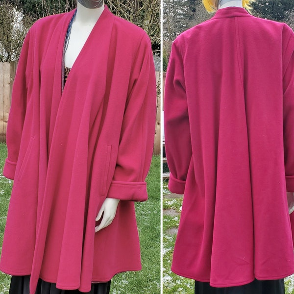 Beautiful & Perfect Bright Pink Coat / Cloak by Marella Made in Italy 1980s