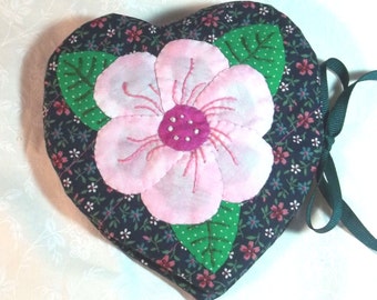PDF Download Only - Heart Etui Needle Case Pattern