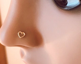 tiny Heart nose stud Sterling silver cartilage Earring Tiny Cartilage Earring,gold  nose stud Tragus Piercing Silver tragus Second earlobe