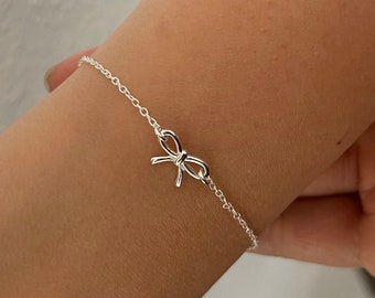 Bow bracelet, tie the knot silver bracelet, sterling silver bracelet, bridesmaid gift, children bracelet, delicate bracelet, dainty bracelet