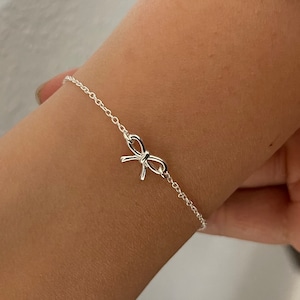 Bow bracelet, tie the knot silver bracelet, sterling silver bracelet, bridesmaid gift, children bracelet, delicate bracelet, dainty bracelet