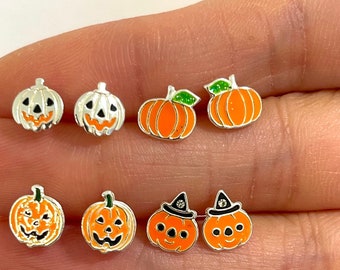 SUNNYCLUE 1 Box Make 10 Pairs Halloween Earrings Making Starter Kits  Pumpkin Cobweb Spider Jewelry Dangles Charms Alloy Earring for Women Adults  DIY