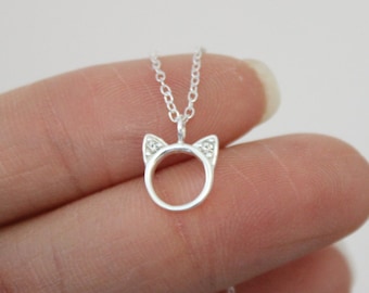 Cat Necklace, Kitty necklace, tiny sterling Silver Necklace, delicate necklace, pet necklace, animal, childrens jewelry, child necklace