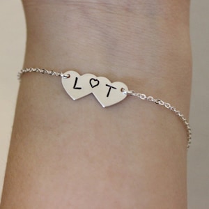 Pulsera inicial, dos iniciales, pulsera novio novia, pulsera pareja, regalos boda, pulsera hermana, regalo aniversario, regalo para mama