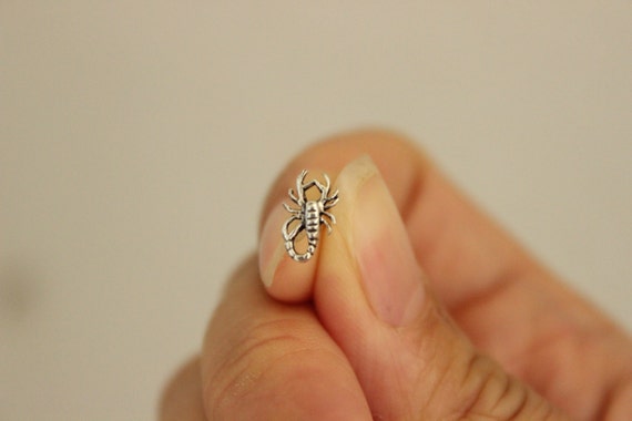 Scorpion nose hotsell ring