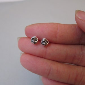Tiny Sterling Silver 5mm Knot Stud Earrings, Knot Earrings, Dainty Earrings, Everyday Jewelry, Bridesmaid gift, Bridesmaid Jewelry,Knot stud
