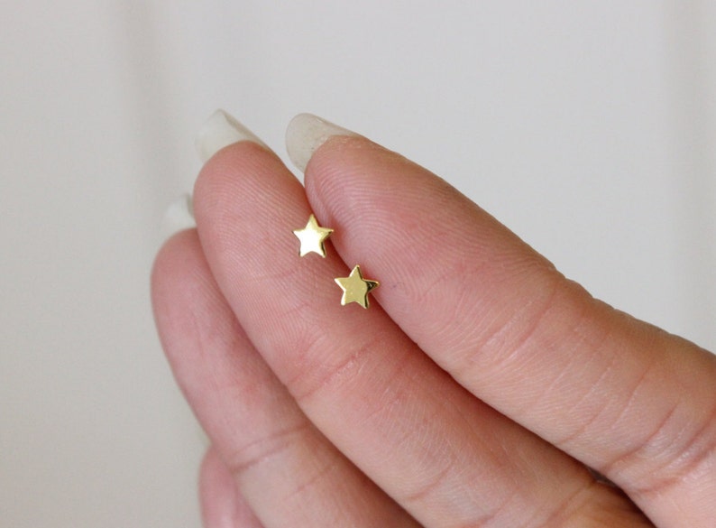 Tiny Star Stud Earrings, tiny gold earrings, tiny stud earrings, tiny studs, simple, minimalist, children earrings, dainty Earrings simple image 2