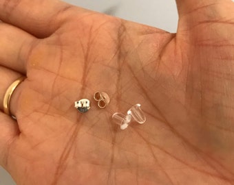 Coppia di orecchini a bottone piccoli in argento Sterling e resina a