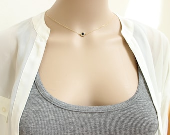 Collana in argento nero, collana in giaietto, collana delicata, collana semplice, collana sottile, ciondolo con castone, collana da damigella d'onore per tutti i giorni