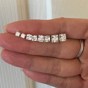 Tiny Studs Earrings, Square stud earrings, 3mm stud, Diamond Stud earrings, Cartilage Earring Dainty Earrings Everyday jewelry baby earrings