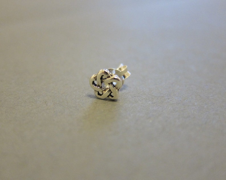 Tiny Celtic Knot Cartilage Earring, Celtic stud,Tragus earring, Nose stud, Helix earring, silver cartilage earring image 2