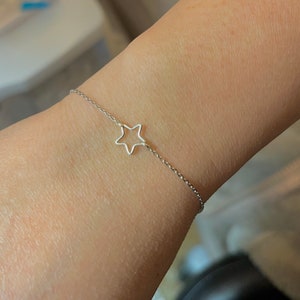 Silver star bracelet, gold version available, Sterling silver chain available, tiny star bracelet, graduation gift, gold star , 4th of july