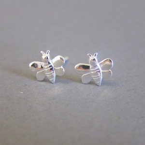 Tiny Sterling Silver Bee Stud Earrings, Cartilage Earring, tiny stud earrings, Cute Earrings,
