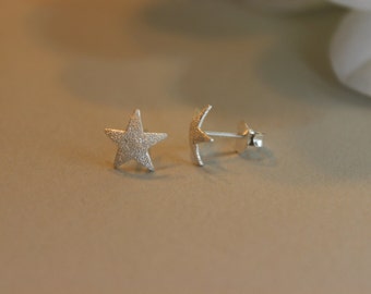 Sterling silver Stardust Starfish Earrings, Starfish Stud Earrings, Beach Jewelry, Star Earrings, Star Stud Earrings, Bridesmaid Gift Dainty