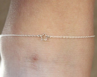 Silver star anklet, gold version available, delicate anklet, thin anklet, tiny star anklet, graduation gift, gold star , 4th of july