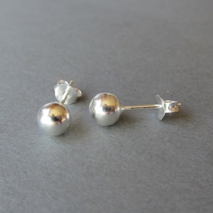 2mm, 3mm, 4mm, 6mm ,8mm available .Sterling Silver Ball Studs Earrings, Dainty Earrings, Everyday jewelry, Silver Ball Earrings, Bridesmaid