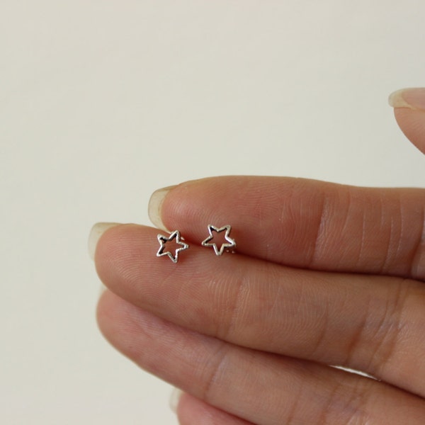 Sterling Silver cut out star Stud Earrings, tiny Stud Earrings, Children Earrings, Baby Earrings, Star Earrings, Dainty , Tiny Earrings