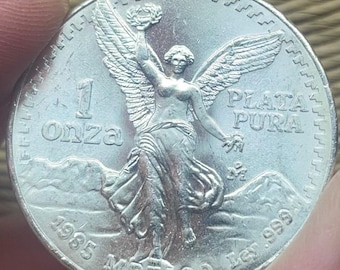 Vintage 1985 Mexico Libertad 0.999 Fine Silver One Troy Ounce Coin Uncirculated