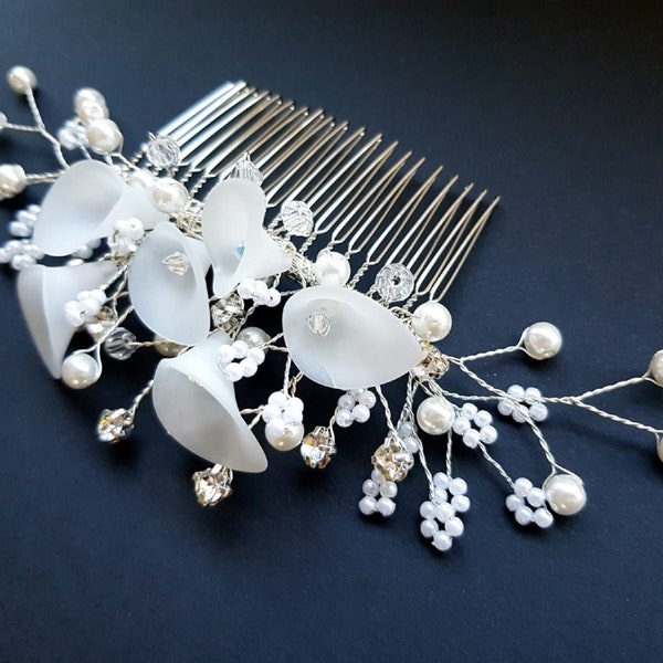 Calla Lily Collection - Brides Calla Lily Pearl & Crystal Wedding Hair Comb, Wedding Hair Accessory, Floral Wedding Comb - Hair Band - Pins