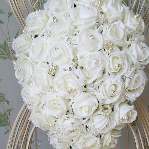 Rose Pearl & Crystal Diamante Brides Teardrop Wedding Bouquet Flowers Sparkle 