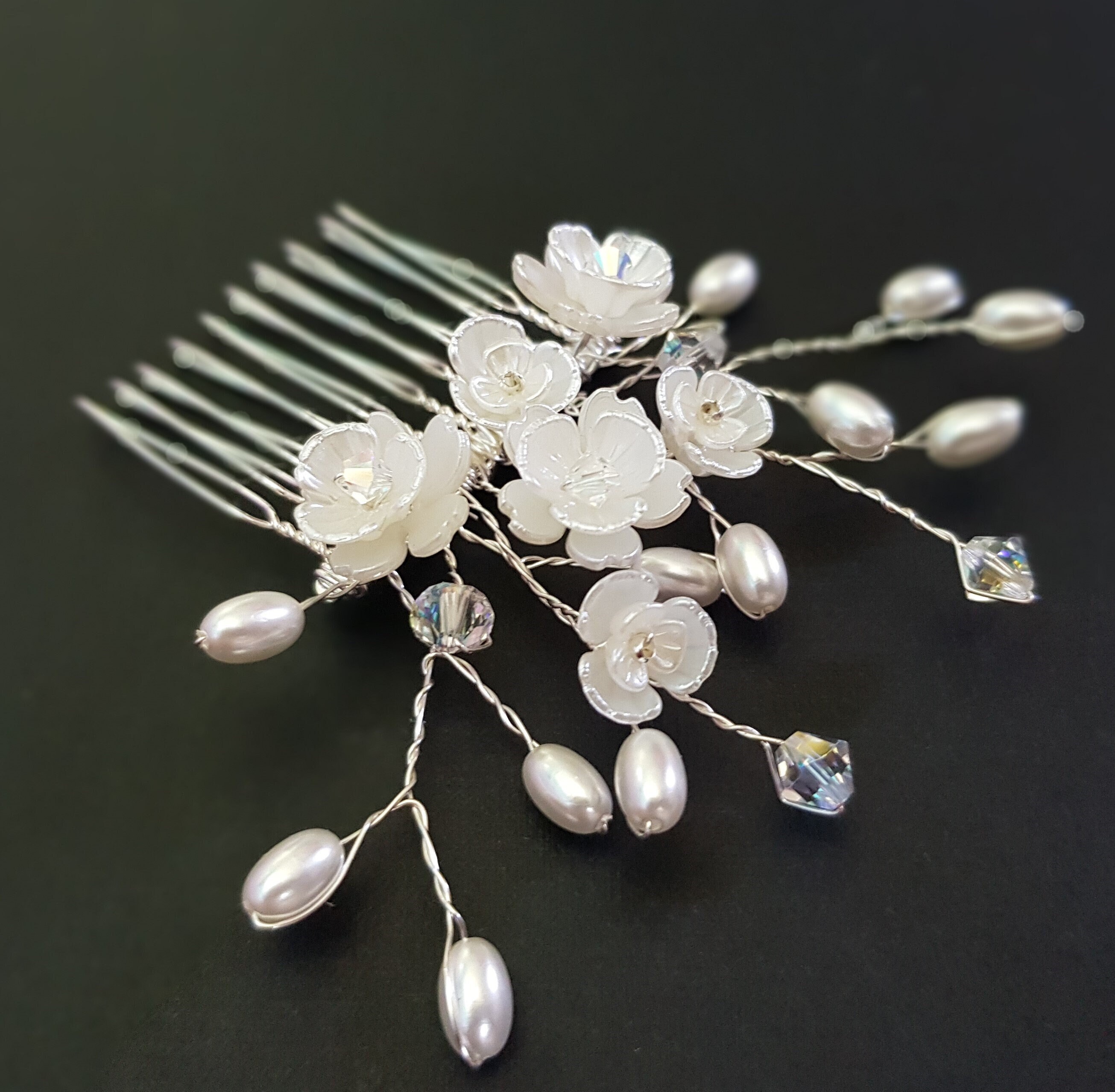 Handmade Ivory Floral Wedding Hair Comb, Swarovski Crystal  display picture 3
