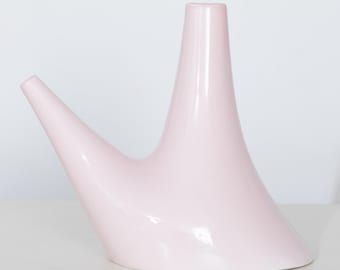 Ovo Bud Vase by Karim Rashid for Mikasa Pink