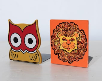 Pair of Bookends Japan