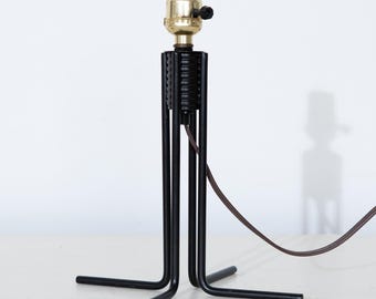 Modern Metal Table Lamp