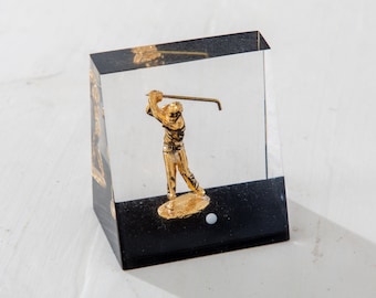 Unique Canada Golfer in Lucite Sculpture Paperweight