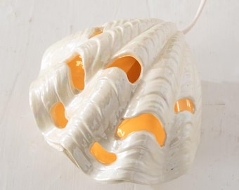 Shell Lamp Ceramic Iridescent