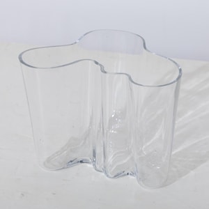 Alvar Aalto 3030 Large Savoy Vase Clear Early Etched Signature