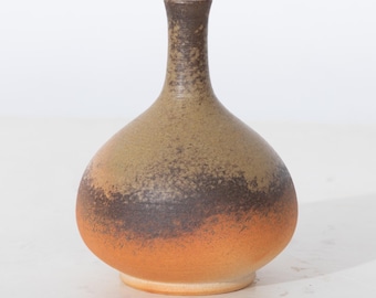 Vintage Bud Vase: Earth Toned Pottery