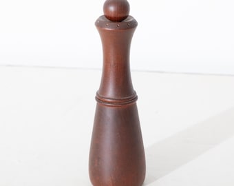 Dansk Pepper Mill Jens Quistgaard JHQ Teak