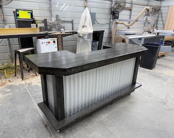 Metal Aurora Covered Patio Home Bar