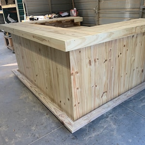 Kitchen U Shape 2 Level - Rustic real pressure treated wood barn wood style, pallet style outdoor patio home bar